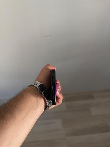 iphone 12 bakida: IPhone 16, 256 GB, Jet Black, Zəmanət — 6