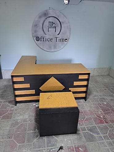 ofis divanı: Yeni, Müdir üçün, Künc masa — 1