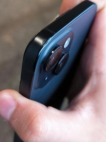 iphine: IPhone 15, 128 GB, Qara, Face ID — 4