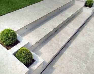 ağ dırnaq modelleri: Landşaft dizayin ummi abadliq qazon agaclar gul ciceklerlə bağlarin — 22