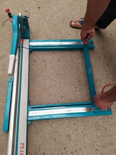 dekor kafeller: Kafel kəsən stanok — 2