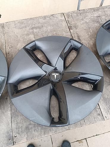 Avtomobil satışı: Kolpak R 18 — 4