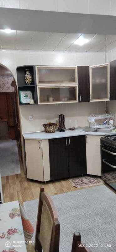 ehmedlide 3 otaqli kohne tikili evler: Bakı, 3 otaqlı, Köhnə tikili, 100 kv. m — 10