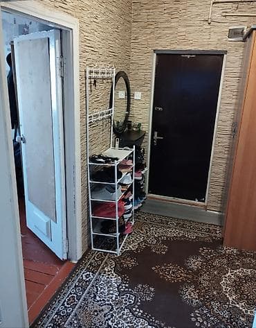 razin evlər: Bakı, Bakıxanov qəs., 3 otaqlı, Köhnə tikili, m. Neftçilər, 60 kv. m — 10