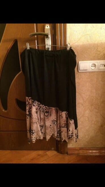 don şəkilləri çəkmək: - Kəsmə naxışlı qədəh dəsti: 5 ədəd şüşə qədəh. Hər birinin üzərində — 6