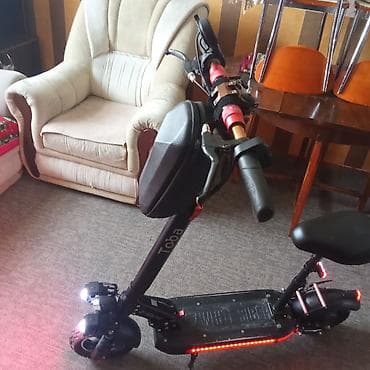 трехколесный велосипед для взрослых: Новый Электросамокат 8", 751 - 1000 Вт, > 45 км/ч, Платная доставка — 1