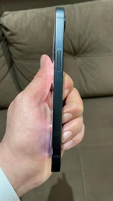 iphone 16 ikinci əl: IPhone 16e, 128 GB, Qara, Face ID — 8