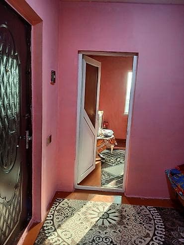 gencede ev: Həyətyanı sahəsi və kiçik yaşayış evi - Daş hasarla əhatələnmiş — 5