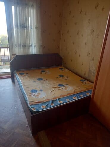 i̇şlənmiş taxt: İşlənmiş, İkinəfərlik çarpayı, Bazasız, Siyirməsiz, Rusiya — 1