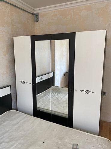 2el dolablar: İşlənmiş, 4 qapılı, Güzgülü, Ağ, Açılan, Düz dolab — 1