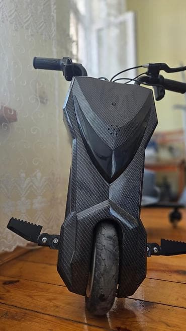 drift l: Uşaq üçün elektrikli drift trike skuter (tək ön təkərli, arxada iki — 3
