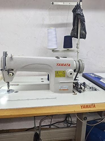 Yamata sənaye tikiş maşını – düz tikiş (lockstitch) tipli, masa və