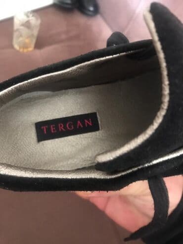 adidas qaçış üçün qadın krossovkaları: Ölçü: 40, Yeni — 2