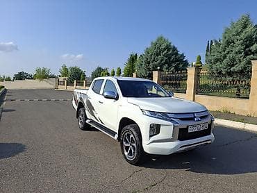lexus rx 470: Mitsubishi L200: 2.5 l | 2020 il 147000 km Pikap — 3