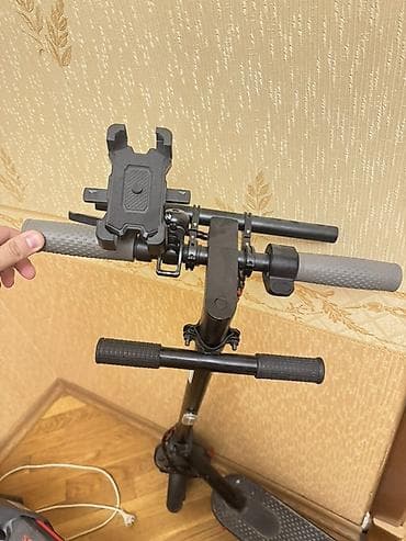 Mi M365 elektrik skuter. Elave Amortizatorlar qoyulub, telefon — 3