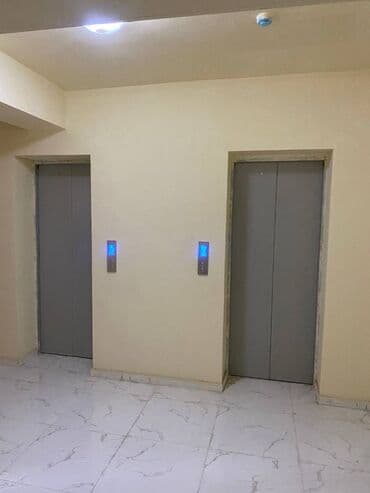 ev alıram: 3 otaqlı, Yeni tikili, m. Xalqlar Dostluğu, 131 kv. m — 14