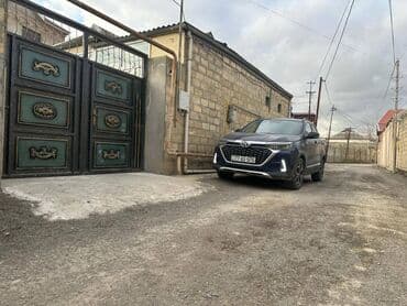 xirdalanda tecili satilan evler: Bakıxanov qəs. 3 otaqlı, 100 kv. m, Yeni təmirli — 17