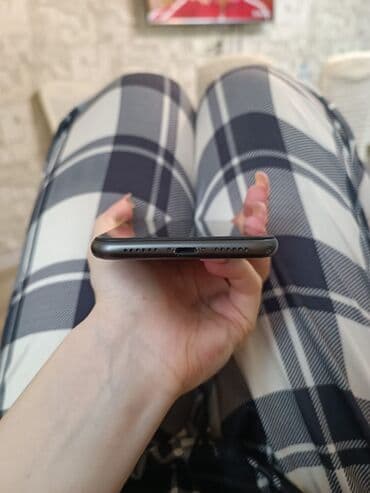 Fly: IPhone 11, Черный — 5