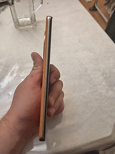 TV və video: Honor X9b, 256 GB, rəng - Narıncı, Sensor — 5