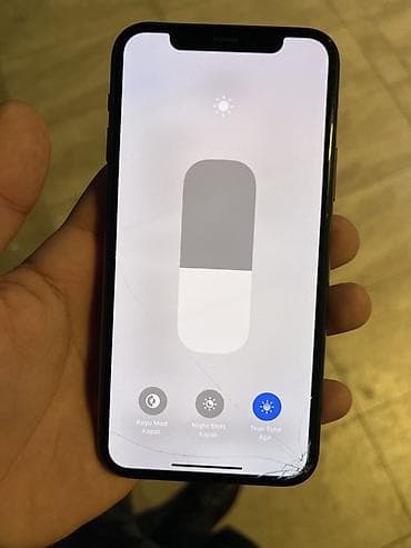 apple x: IPhone 11 Pro, 64 GB, Qara, Simsiz şarj, Face ID — 5