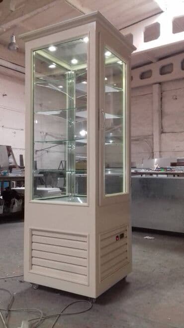 böyük soyuducu: Soyuducu və şirniyyat vitrinlərinin yığılması — 6