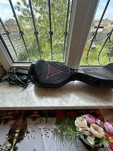 Электротранспорт: Elektrikli hoverboard (self-balance skuter) - Rəng: Qara, üstündə — 4