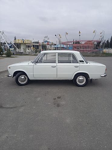 şevralit avtomobil: VAZ (LADA) 2101: 1.2 l | 1985 il 61000 km Sedan — 4
