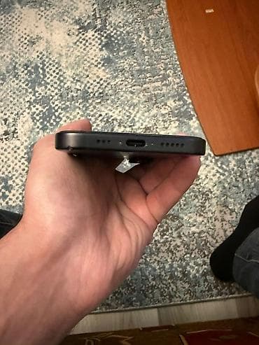 Аудиотехника: IPhone 16, 128 ГБ, Черный — 3