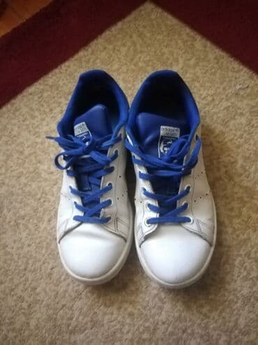 белые новые кеды: 37 razmer Adidas krasofka — 2