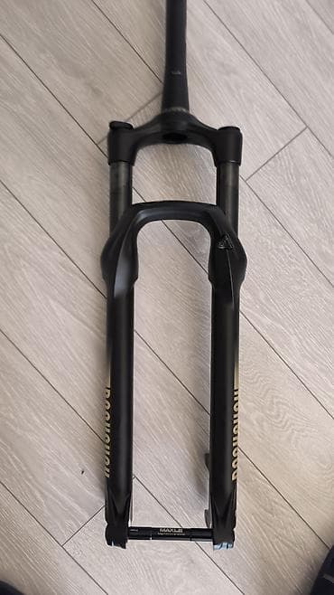 dirift car: Salam təcili satilir rockshox judy 120mm hava amortizator təp təzə 2 — 1