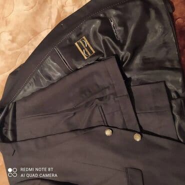 зеленые мужские спортивные костюмы: 190man alınıb .bir dəfə geyinib .kalstukla birlikdə man.48rzm.slimfit — 2