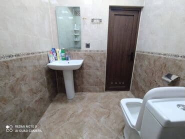 1 комнатная квартира снять: Azadliq metrosunun medera hospitala yaxın 10 mertebeli binanın 7-ci — 17