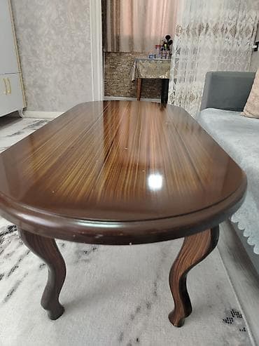 Qonaq masası, Taxta, Oval masa