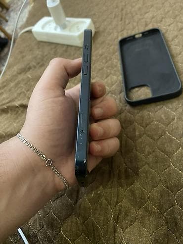 2 ci el iphone 13: IPhone 13, 128 GB, Midnight, Simsiz şarj, Face ID — 4