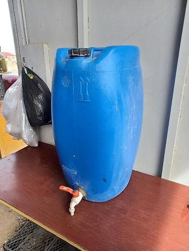 Baklar və çənlər: Bak, Plastik, 60 l, İşlənmiş, Ünvandan götürmə — 1