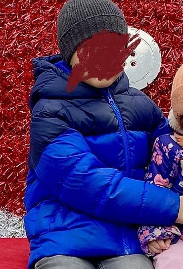 Uşaq geyimi və ayaqqabıları: Uşaq qış gödəkçəsi – Benetton (logo arxada) - Rəng: iki ton mavi — 2