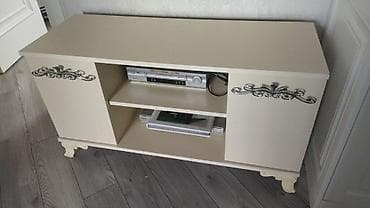 ev bitkiləri: Tv alti idial veziyyetde.
Qiymet 40 azn.
Unvan Ramani.
Vesile🌹9535 — 1