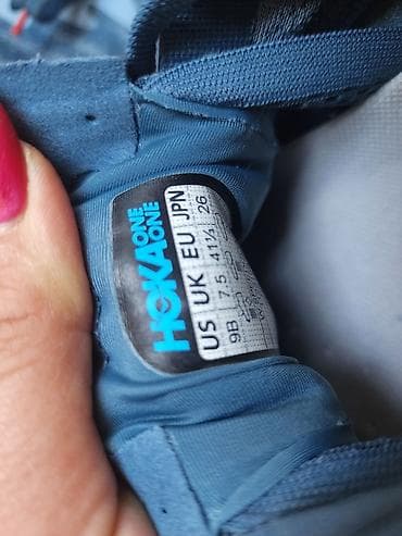 krasovkalar: HOKA One One trail qaçış krosovkaları - Model: HOKA One One (Vibram — 4