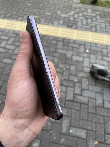 s 22 ikinci el: Samsung Galaxy S22, 128 GB, rəng - Qara, Barmaq izi, Face ID — 3