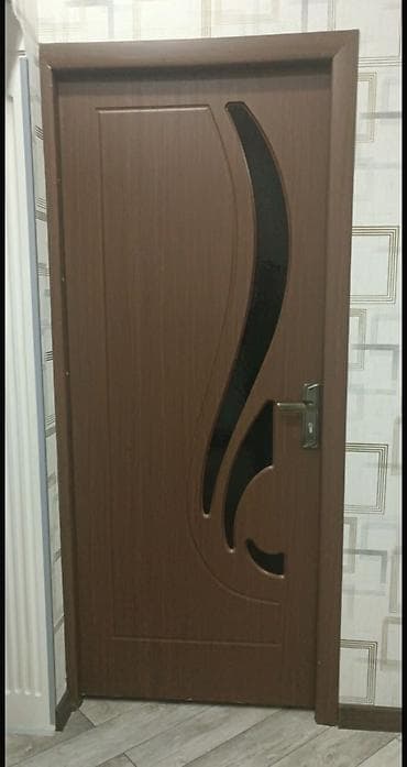 sehf qapi: Otaq və hamam qapıları, ideal vəziyyətdə. Şəkil 1-2 - 30azn. Obirilər — 5