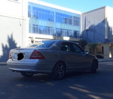 Mercedes-Benz: Mercedes-Benz C 240: 2.6 л | 2001 г. Седан — 3