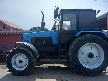 traktor ekskavator satiram: Mator kaopka difir açılmayıb tıraxtır zavodu arxasında 4korpus kotan — 3