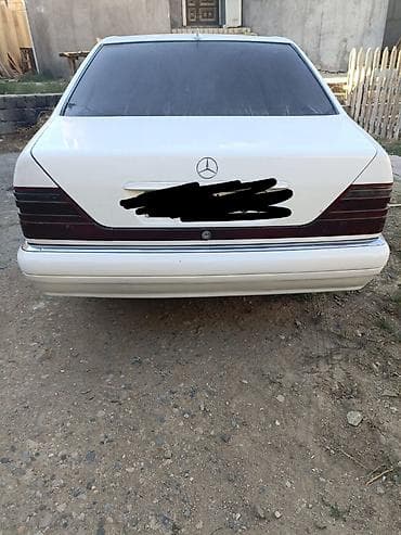bmw e 39: Mercedes-Benz S 350: 3.5 l | 1995 il Sedan — 2