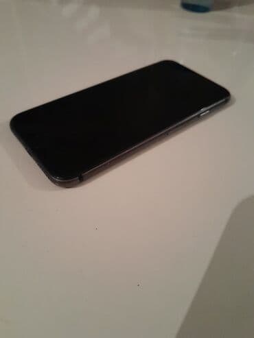 səs kalonka: IPhone 8, 256 GB, Qara, Barmaq izi — 3