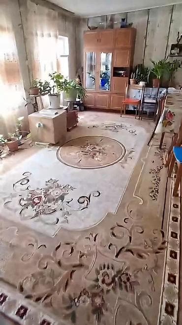 1 комнатная квартира студия: Satılır: həyət evi və geniş torpaq sahəsi 5 otaqlı 8 sot ərazi - — 9