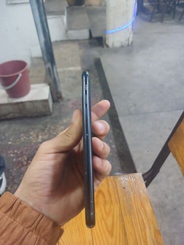 iphone 6 ekran: IPhone Xr, 128 GB, Qara, Face ID — 5