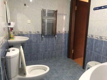 7 ci mikrorayon yeni tikili: Yasamalda Yasamal parkına yaxın 17 mertebeli binanın 12-cü — 11