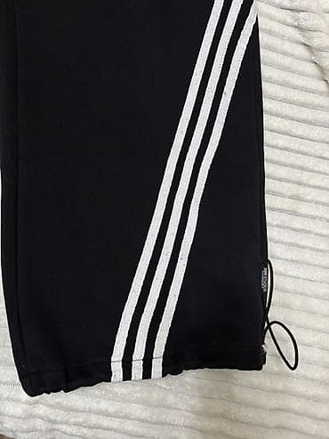 Cinslər: Unisex idman üslublu şalvar Təcili satılır. Çox az geyinilib — 2