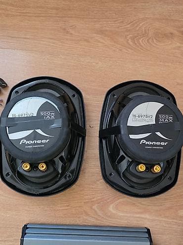uslitel: 2 ədəd 500 lük pioneer,2 ədəd 650 lik pioneer, 2 ədəd 20 lik qapı — 5