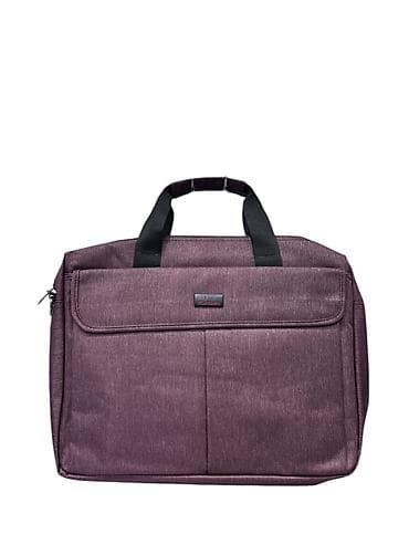 Gündəlik iş ritminə uyğun hazırlanmış bu notbuk çantası, həm texnikanı